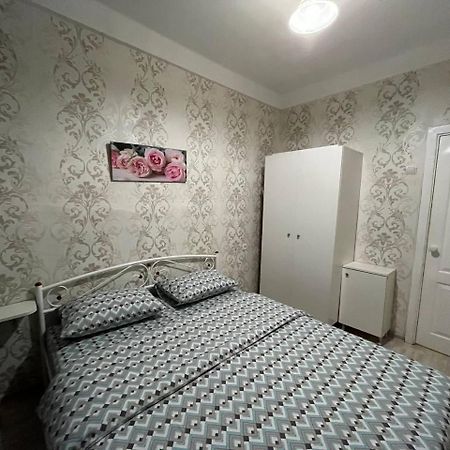 2К Квартира Велика Васильківська 118, Палац Україна Kyjev Exteriér fotografie